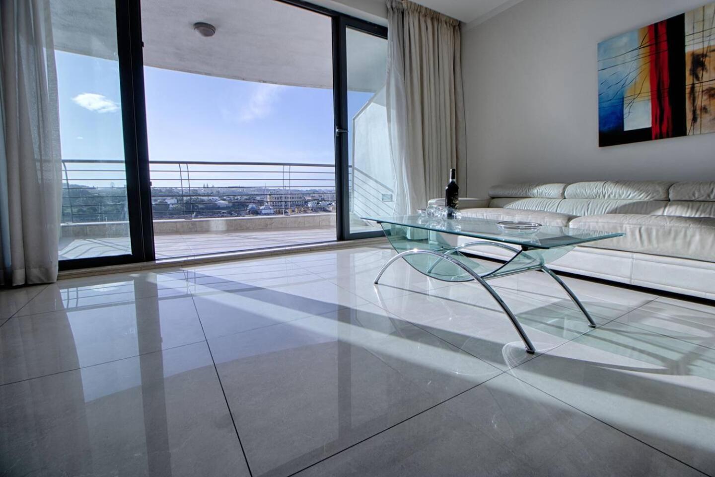 The Strand Apartments By Homely Sliema Exterior foto